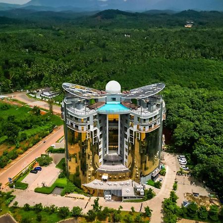 קוז'יקודה Fezinn Hotel - Best Wayanad Hotel In 2024 מראה חיצוני תמונה