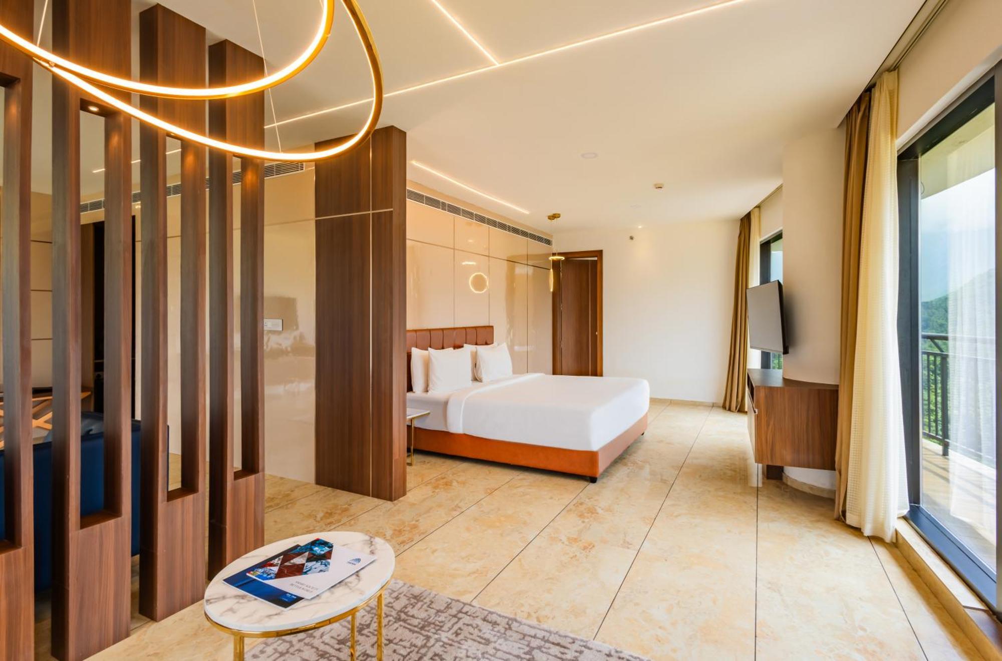 קוז'יקודה Fezinn Hotel - Best Wayanad Hotel In 2024 מראה חיצוני תמונה